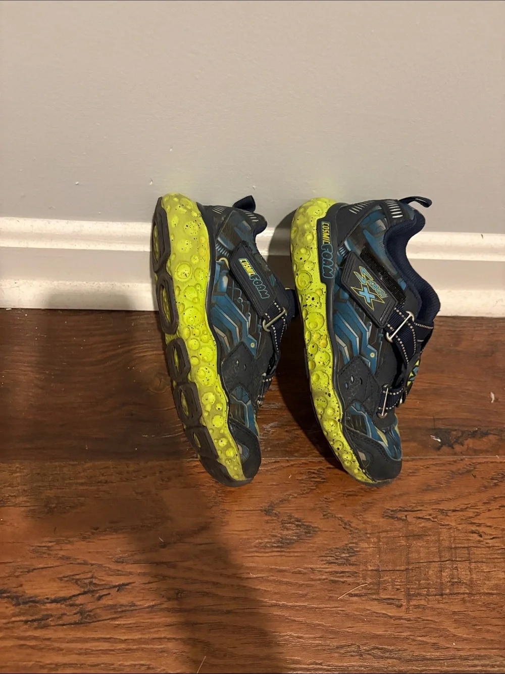 Skechers Boys Navy and Neon Yellow Light-Up Sneakers